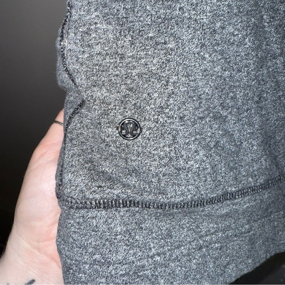 lululemon athletica Charcoal Snap Jacket - Women's Size 10 - Picture 5 of 11